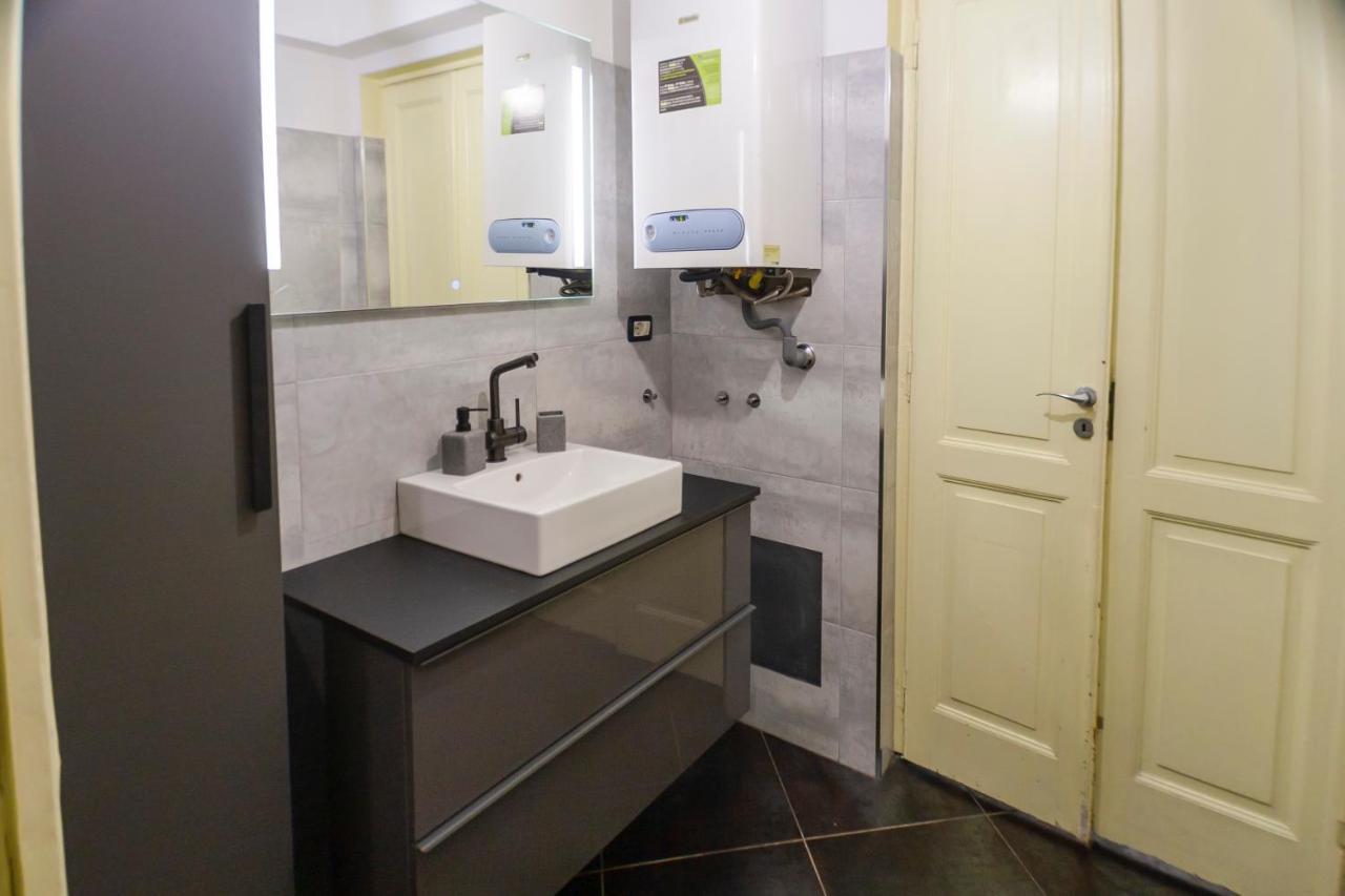 Dora'S Park Modern Apartment تورينو المظهر الخارجي الصورة